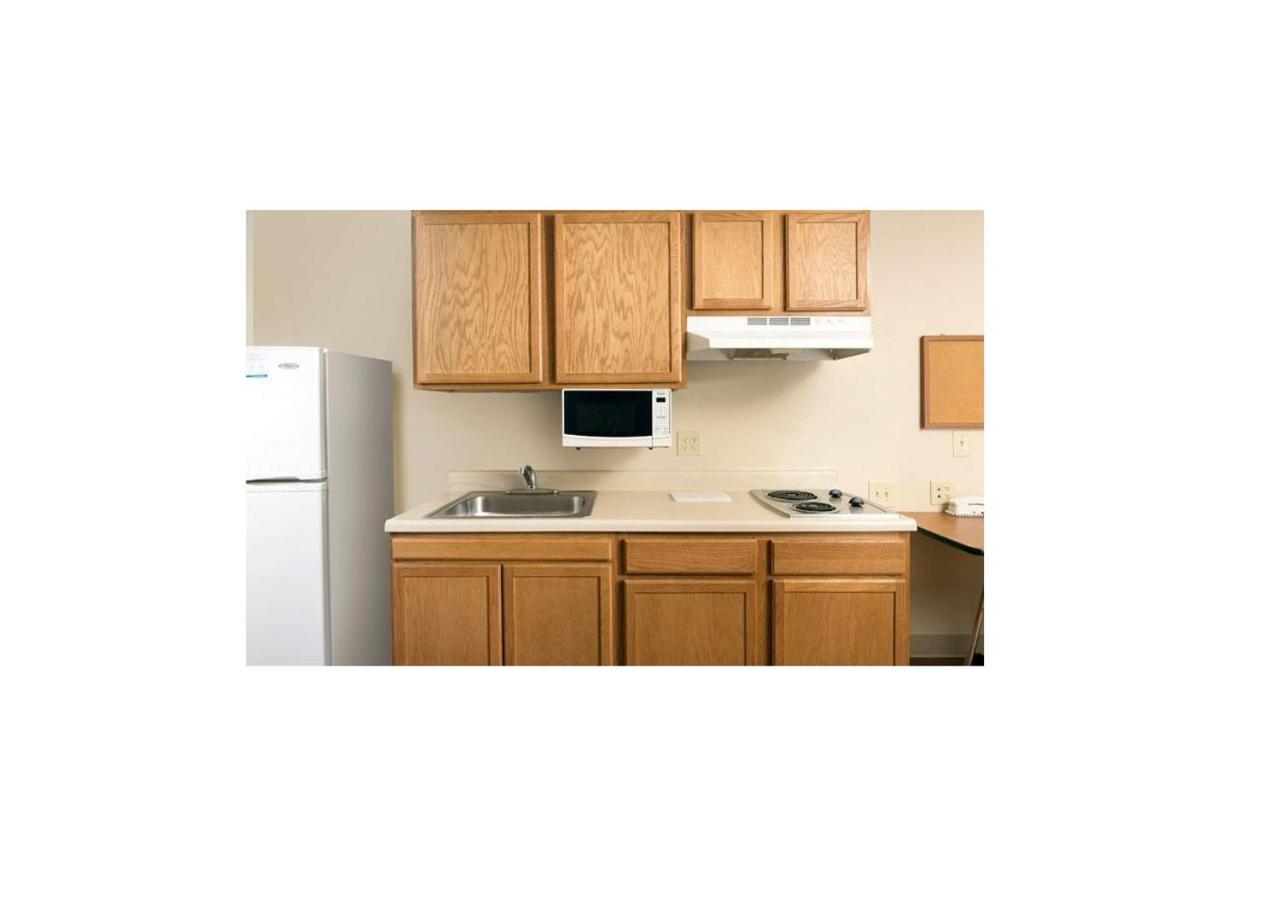 Woodspring Suites Fort Worth Forest Hill Exterior photo