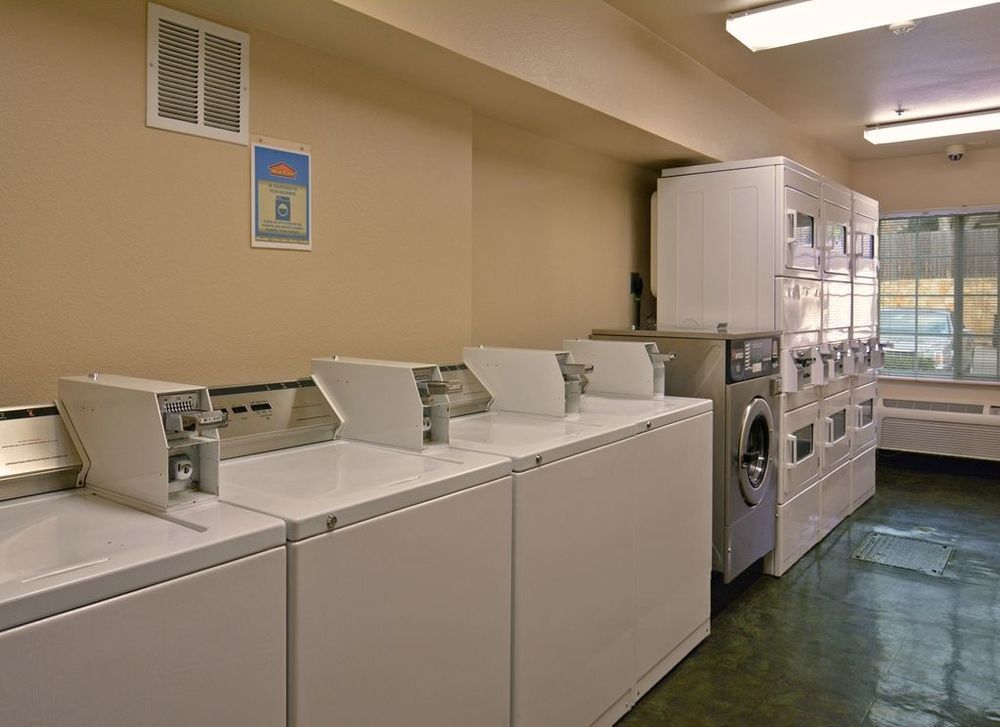 Woodspring Suites Fort Worth Forest Hill Facilities photo