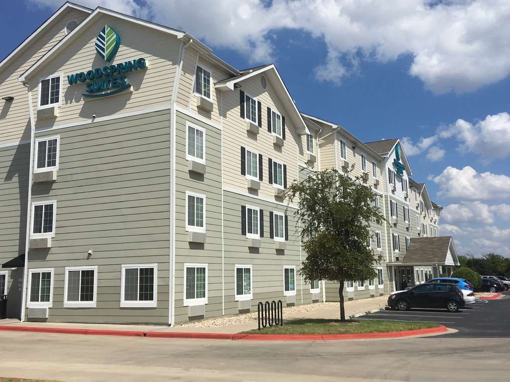 Woodspring Suites Fort Worth Forest Hill Exterior photo
